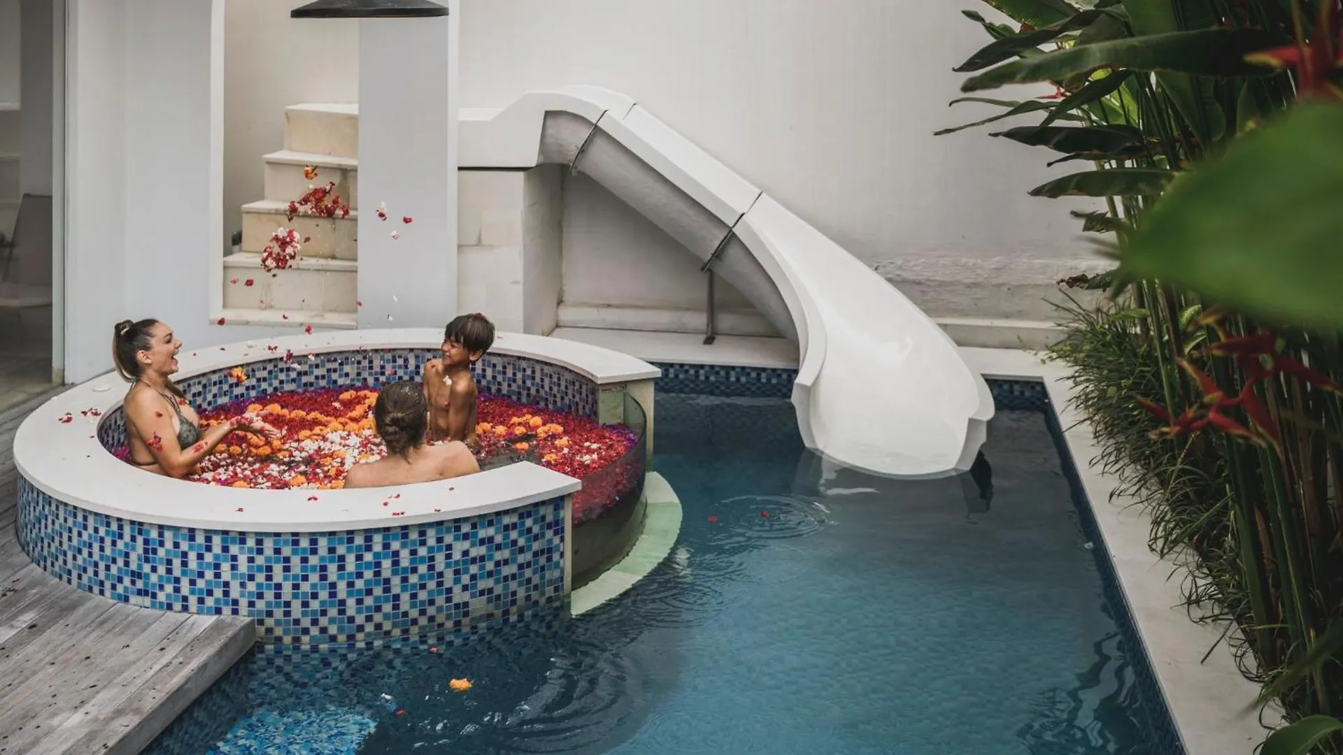 Eight Palms Villa Seminyak By Ini Vie Hospitality Indonesia