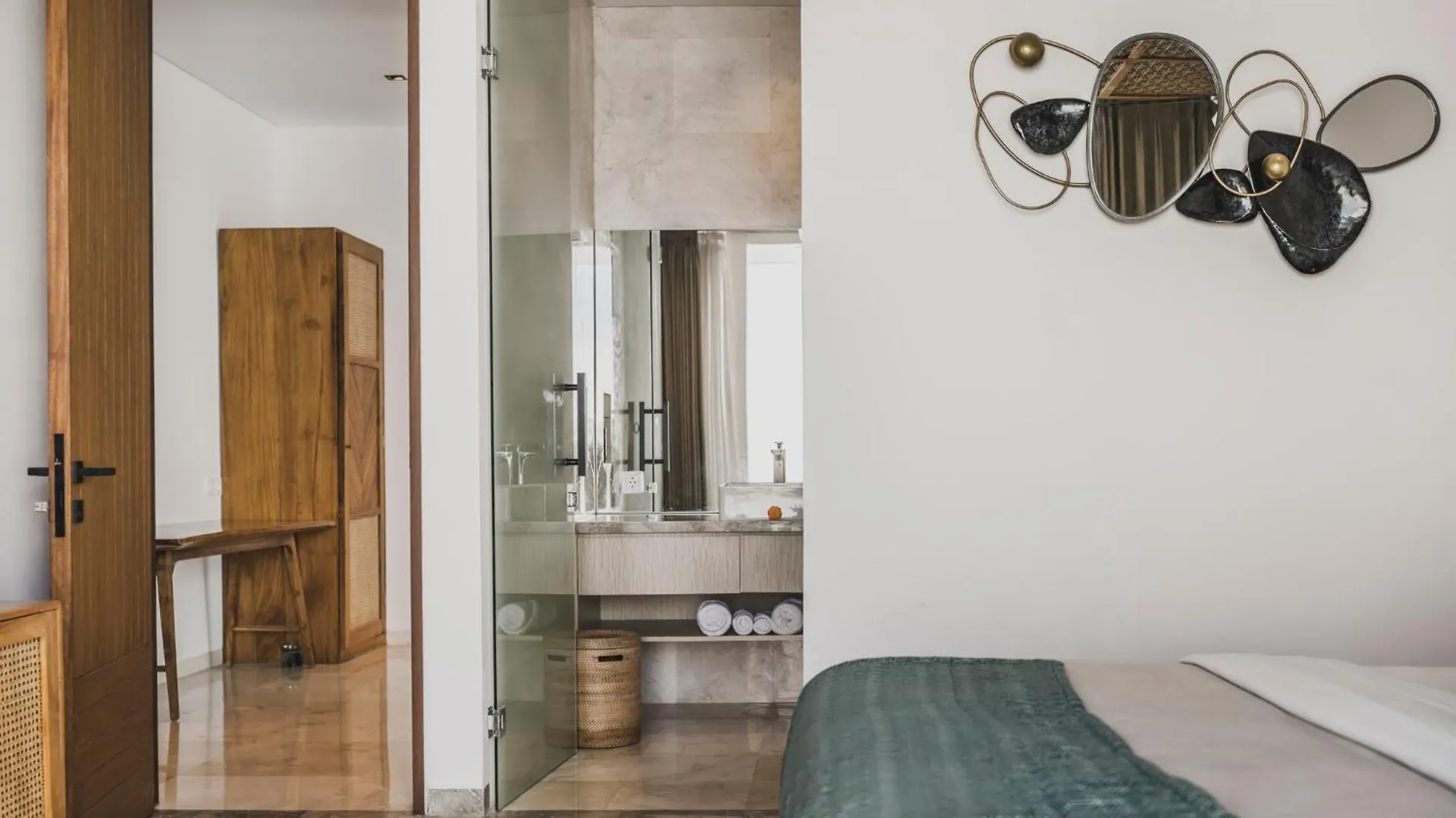 Eight Palms Villa Seminyak By Ini Vie Hospitality